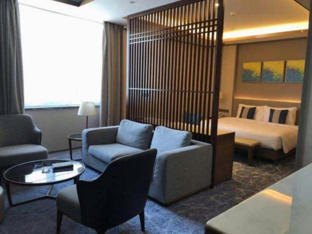 Rosedale Hotel Taicang Екстер'єр фото