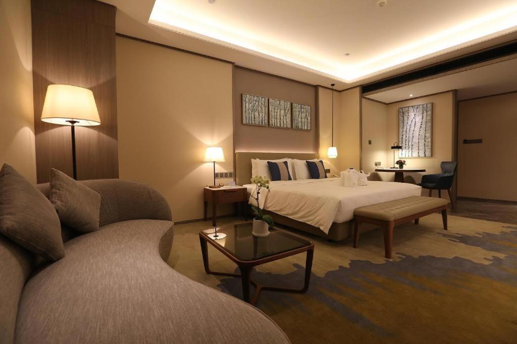 Rosedale Hotel Taicang Екстер'єр фото
