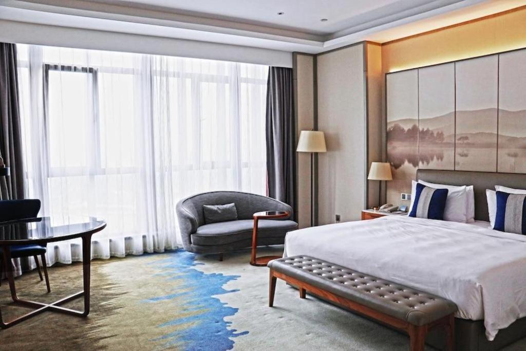 Rosedale Hotel Taicang Екстер'єр фото